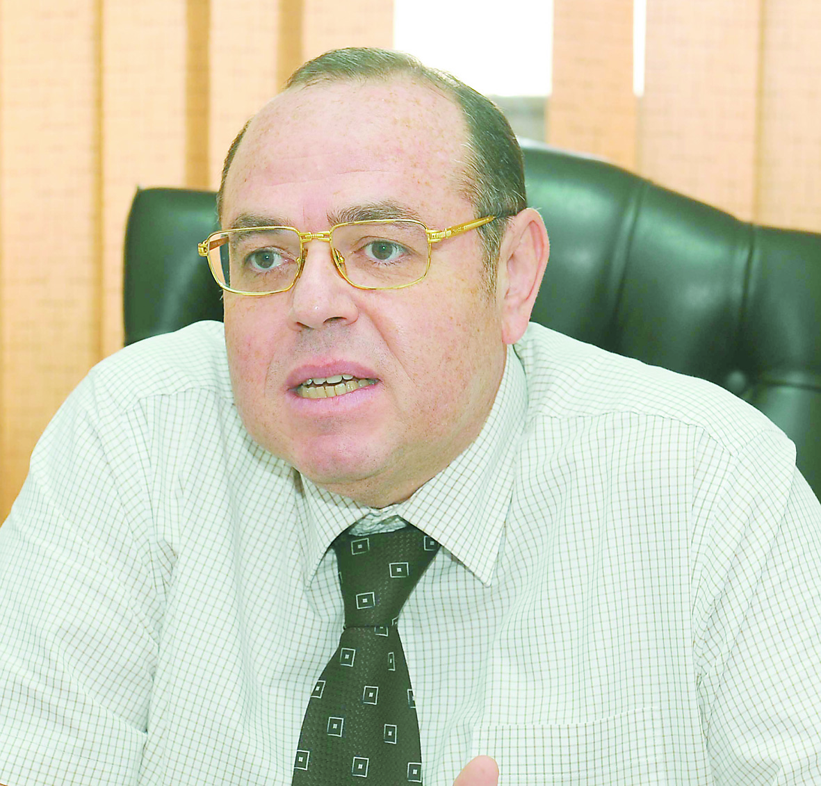 الملا: مخصصات “المركزي” لاستيراد الوقود وليس لسداد مستحقات الشركاء الأجانب