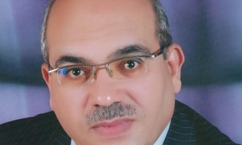 عبد العزيز لبيب مساعد العضو المنتدب للشئون المالية والإدارية بشركة وثاق للتأمين