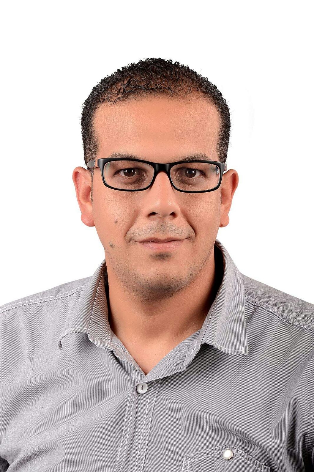 “بهاء الدين” نقيبا للعاملين بالانترنت والاتصالات خلفا لـ “العبد”