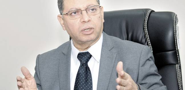 إجراء الانتخابات العمالية عقب إقرار قانون الحريات النقابية من البرلمان