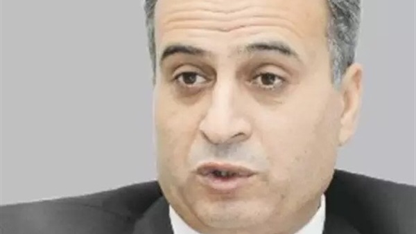 “الصناعة” تبحث فرض رسوم حماية على واردات بولى ايثيلين PET