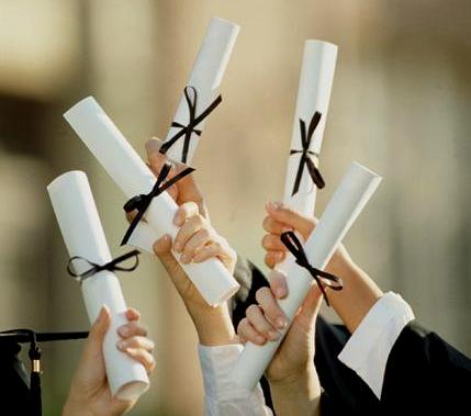 «مجموعة العربى» و«المصرية اليابانية» تحتفلان بتخريج دفعة جديدة من حملة الماجستير والدكتوراه