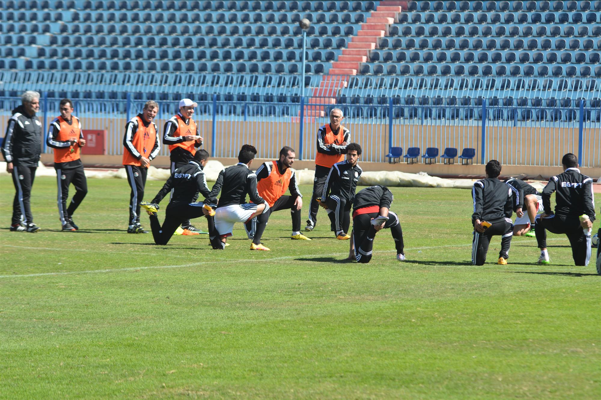 بالصور: تدريبات المنتخب المصري لكرة القدم