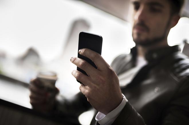 الزواج فى زمن الهاتف الذكى