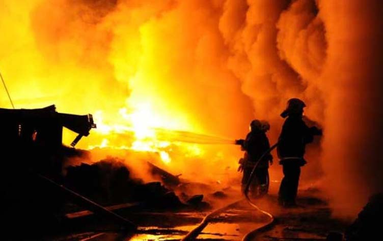 حريق بمحطة كهرباء أبوقير سبب إنقطاعات التيار فى الاسكندرية أمس