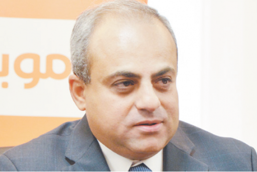 “تنظيم الاتصالات” يرفض إطلاع موزعى المحمول على شروط العقد الثلاثى