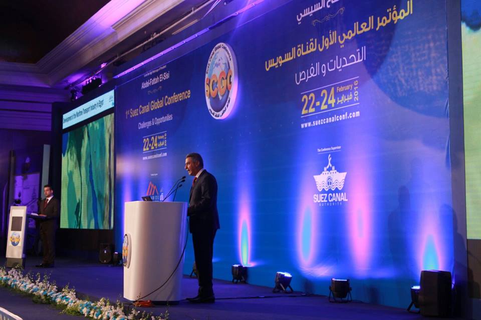 مطالب بتقديم الخدمات المضافة حول قناة السويس لمواجهة تراجع حركة التجارة العالمية