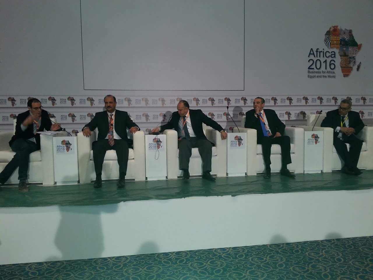 7 رؤساء أفارقة وحشد من الوزراء يشاركون فى “افريقيا 2016”