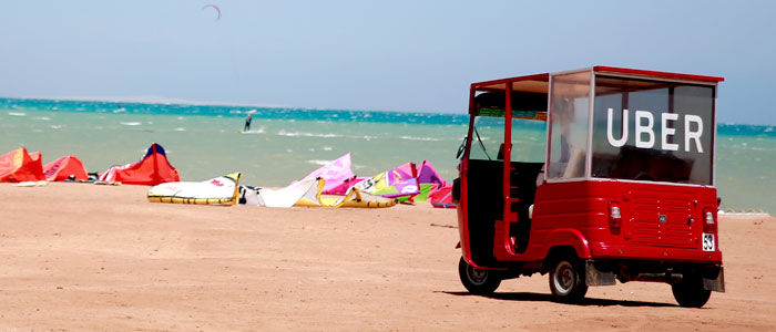 “أوبر” تبدأ تشغيل “توك توك” فى الجونة