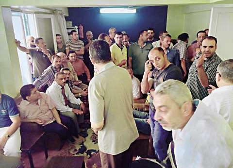 موظفو الأوقاف يواصلون الإضراب لليوم الـ15 على التوالى