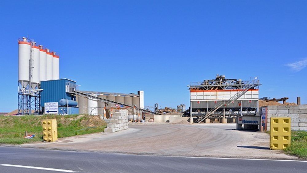 “إيتالسيمنتي” تهدد بنقل مقرها من مصر حال استمرار أزمة الدولار لمدة عام