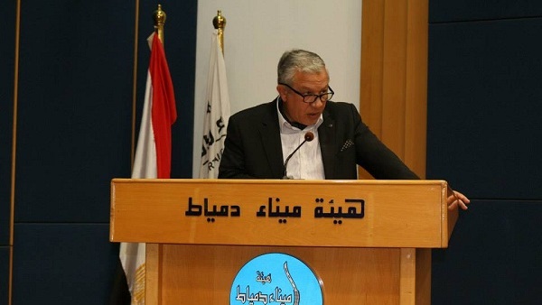 “دمياط” يفاوض شركات “ديول” و”إنتريوروب جروب” للاستثمار بالميناء