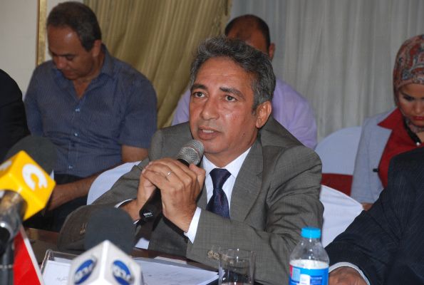 “المستثمرين” يناقش  مبادرة “المركزي” في تمويل مشروعات SME’S بالصعيد