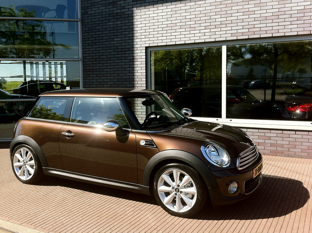 “MINI” تفاجئ السوق بزيادة 8% فى المبيعات