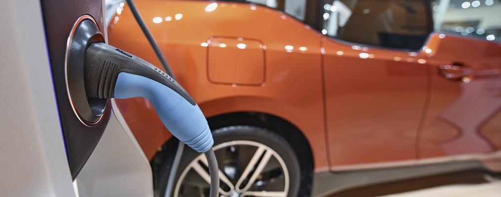 ملف.. تكنولوجيا الطاقة النظيفة تقود قطاع السيارات العالمى للمستقبل