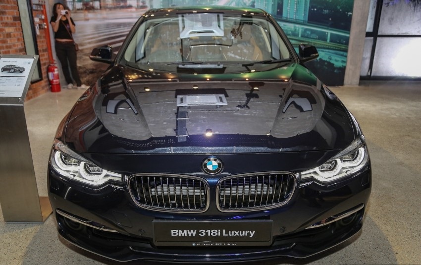“318i LCI” تحتل المرتبة الأولى لـ”BMW” تليها “X3”