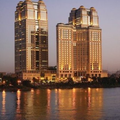 “أورينت – مصر” تؤمن “فيرمونت نايل سيتى” بـ 1.3 مليار جنيه