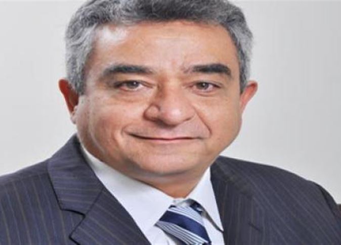 الدولار يرفع سعر الورق المستورد 3 آلاف جنيه للطن خلال 5 شهور