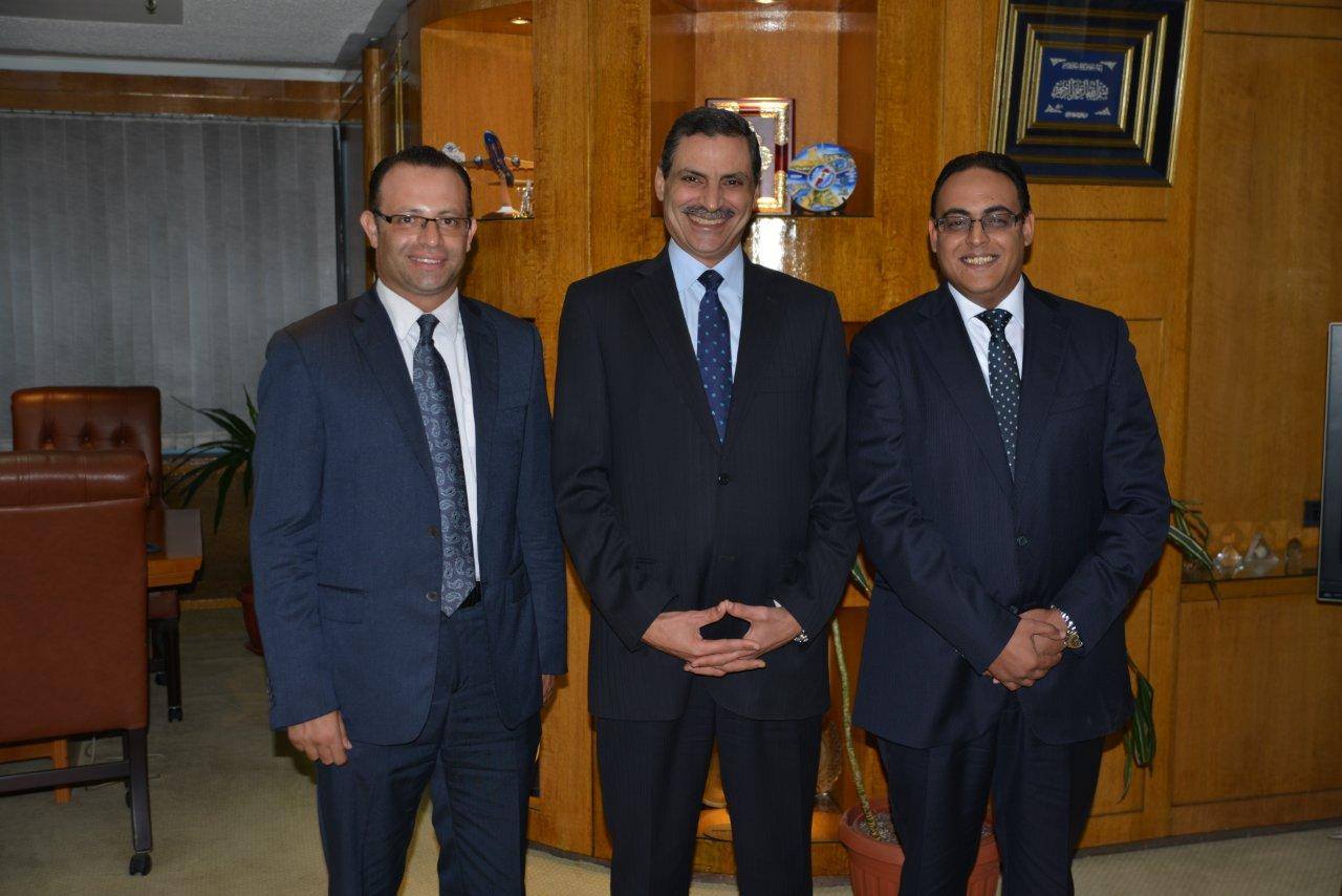 “الأهلى” يتصدر قائمة بلومبرج لإدارة القروض المشتركة بمصر وأفريقيا فى 2016