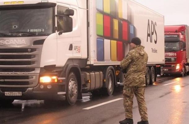 أوكرانيا تعوض خسائرها فى روسيا عبر حركة الشاحنات لشمال أوروبا