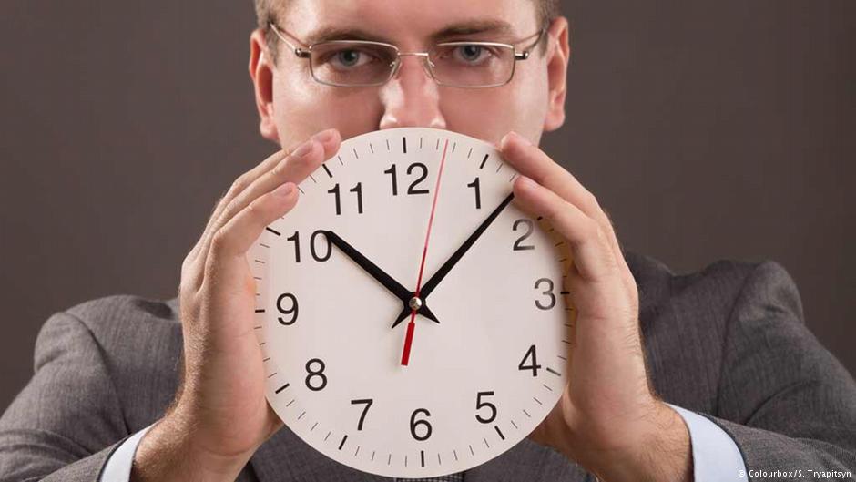 ألمانيا – مليار ساعة عمل إضافية دون أجر عام  2015