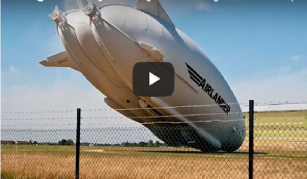 بالفيديو.. تحطم أطول طائرة في العالم ببريطانيا