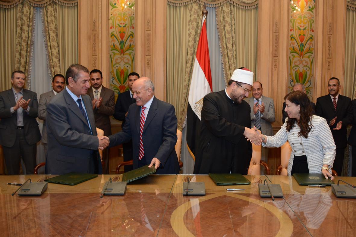 كفر الشيخ تتفق مع “الأوقاف” على إنشاء مناطق استثمارية على مساحة 10 ألاف فدان