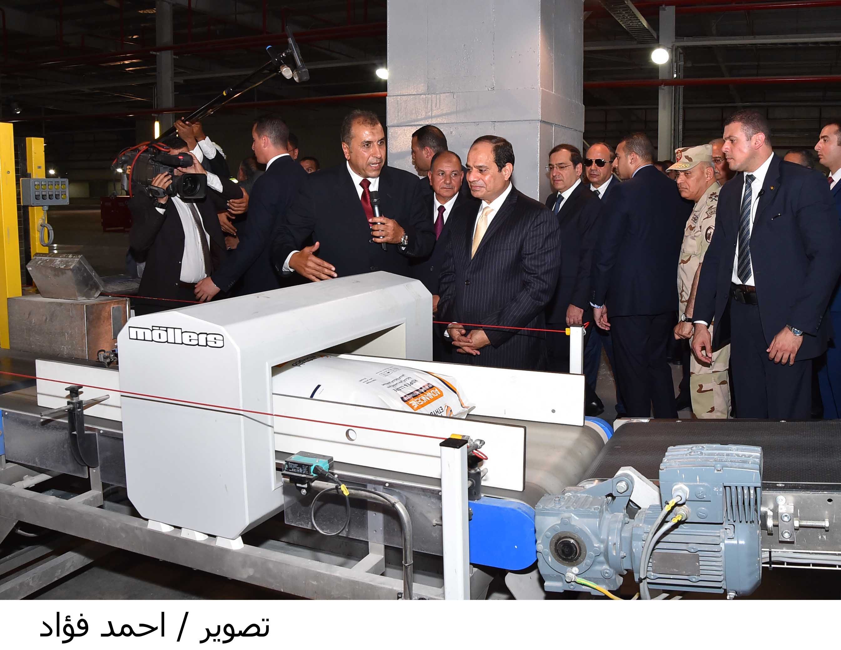 الرئيس يفتتح مُجمع بتروكيماويات الشركة المصرية لإنتاج الايثيلين ومشتقاته “إيثيدكو” بالإسكندرية