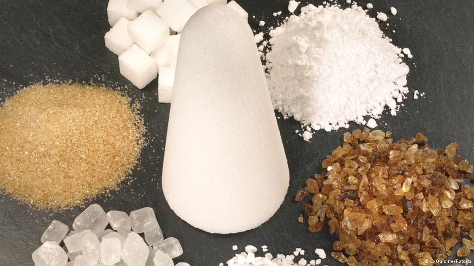 ما هي الكمية المسموح بتناولها من السكر يوميا لصحة أفضل؟