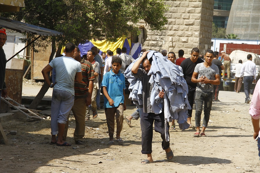 بالصور.. هدم مدابغ مصر القديمة