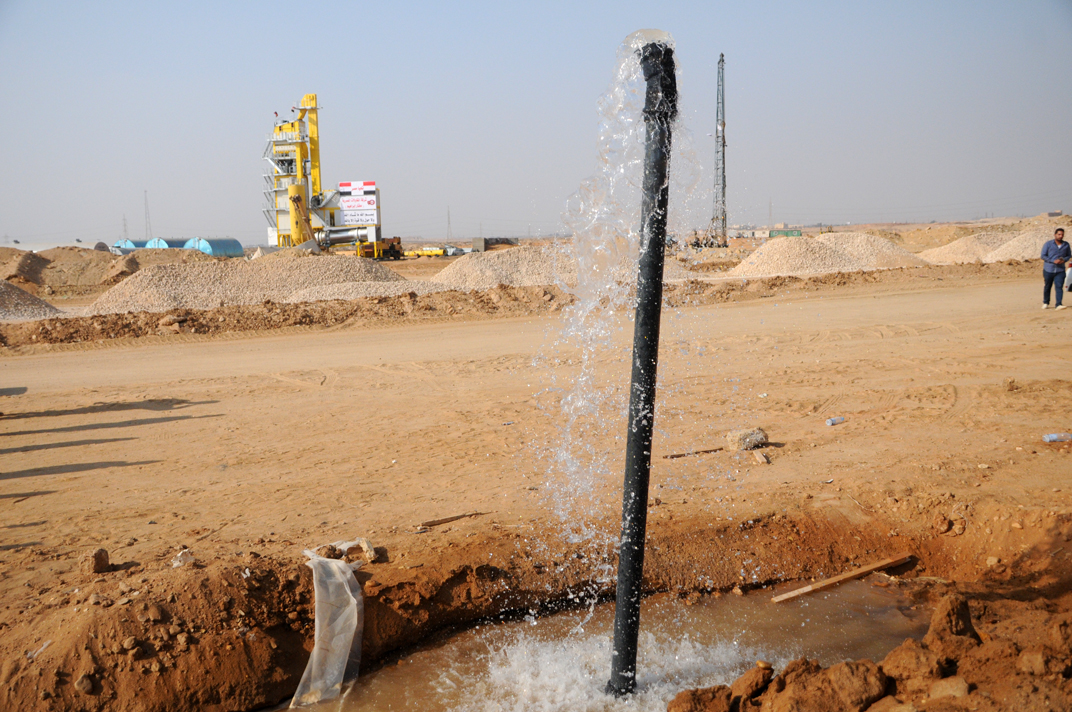 تسليم ٢٧٩ قطعة أرض بالمرحلة الأولى من “بيت الوطن”