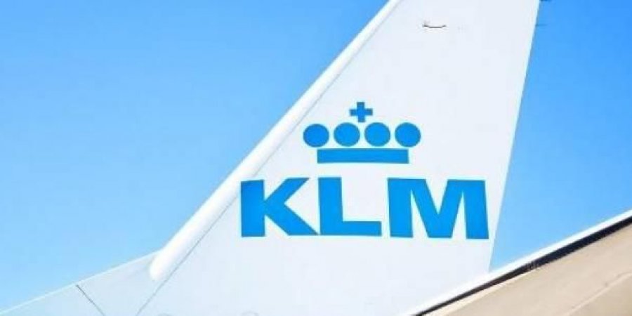 “المركزى” و”السياحة” يبحثان حل أزمة تحويل مستحقات الخطوط الجوية الهولندية