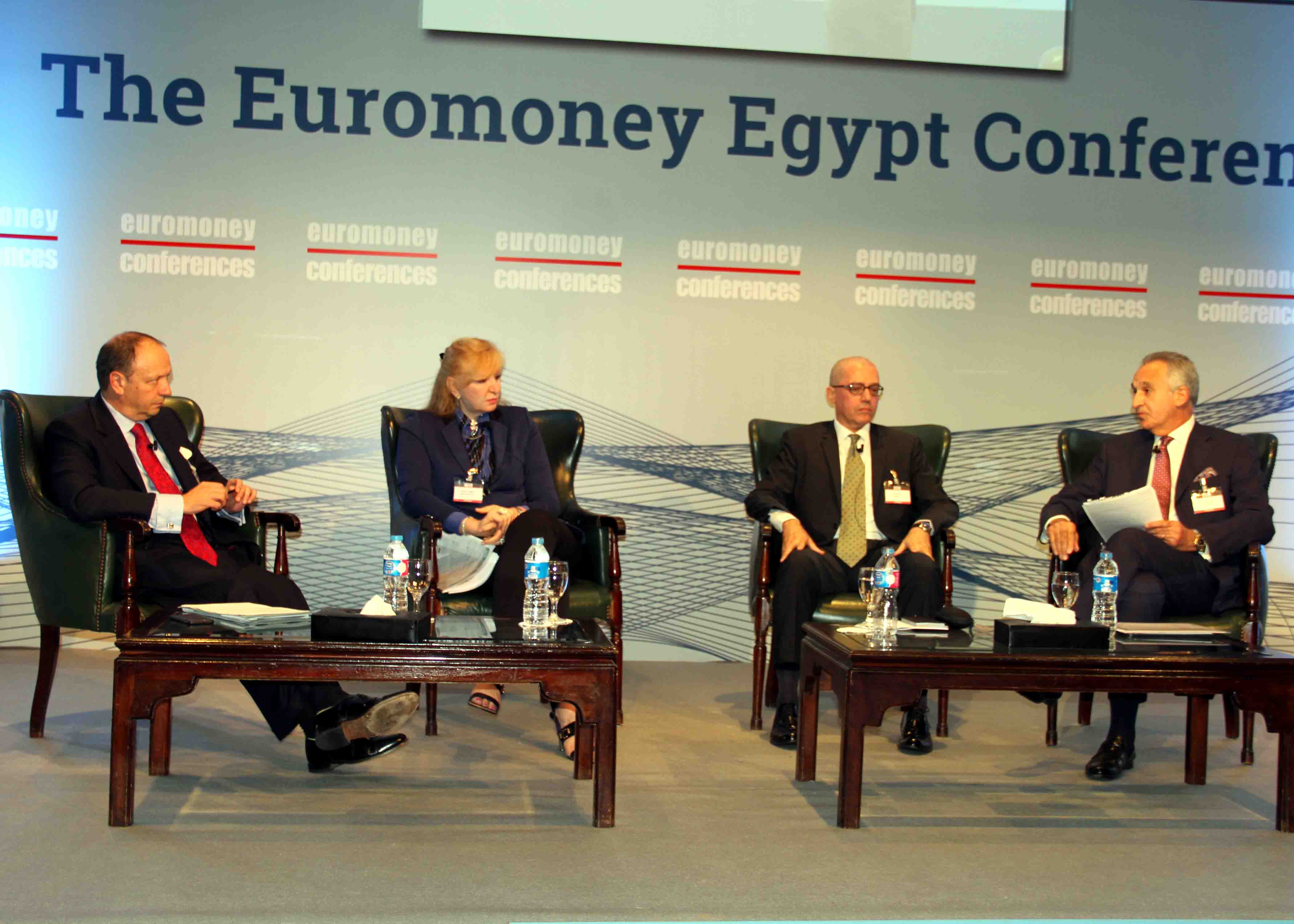 “القطاع المصرفى” يدافع عن نفسه: مستعدون للإقراض لكن المشكلة فى الطلب