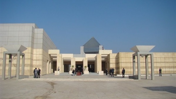 “متحف الحضارة” يعتمد 352 قطعة آثرية لعرضها بالقاعة المؤقتة