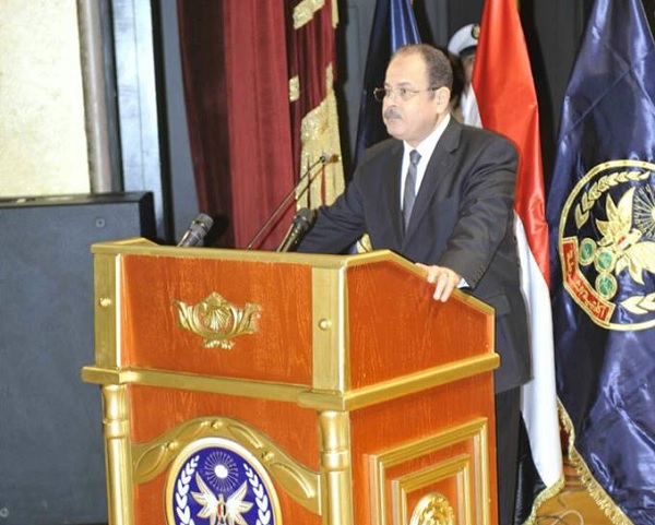 وزير الداخلية