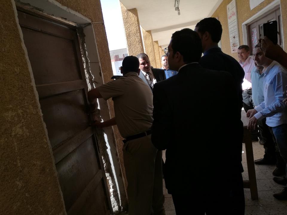 بالصور.. إخلاء فوري لمدرسة إعدادية بسوهاج بعد تحقيقات النيابة الإدارية