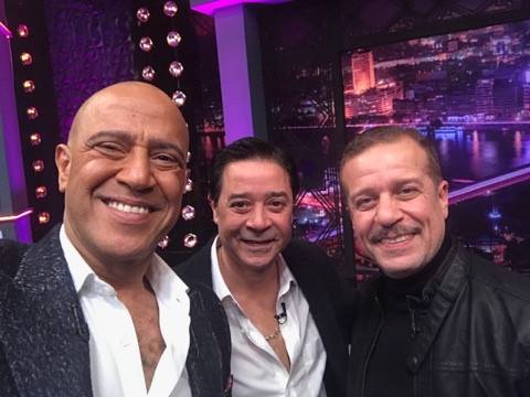 بالصور .. أشرف عبدالباقى ينتهى من تصوير “عيش الليلة” الأحد المقبل