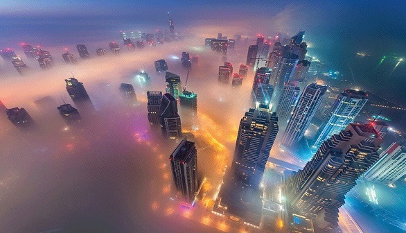 شاهد بالصور أجمل لقطات الضباب في الإمارات