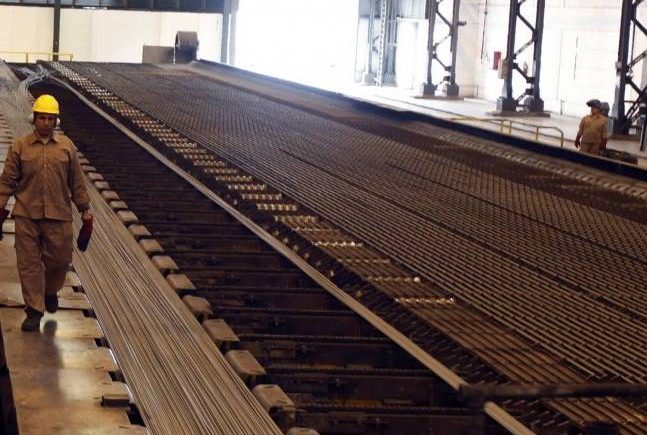 عاجل – اسعار حديد «بشاى» تقترب من 11 الف جنيه للطن بأرض المصنع