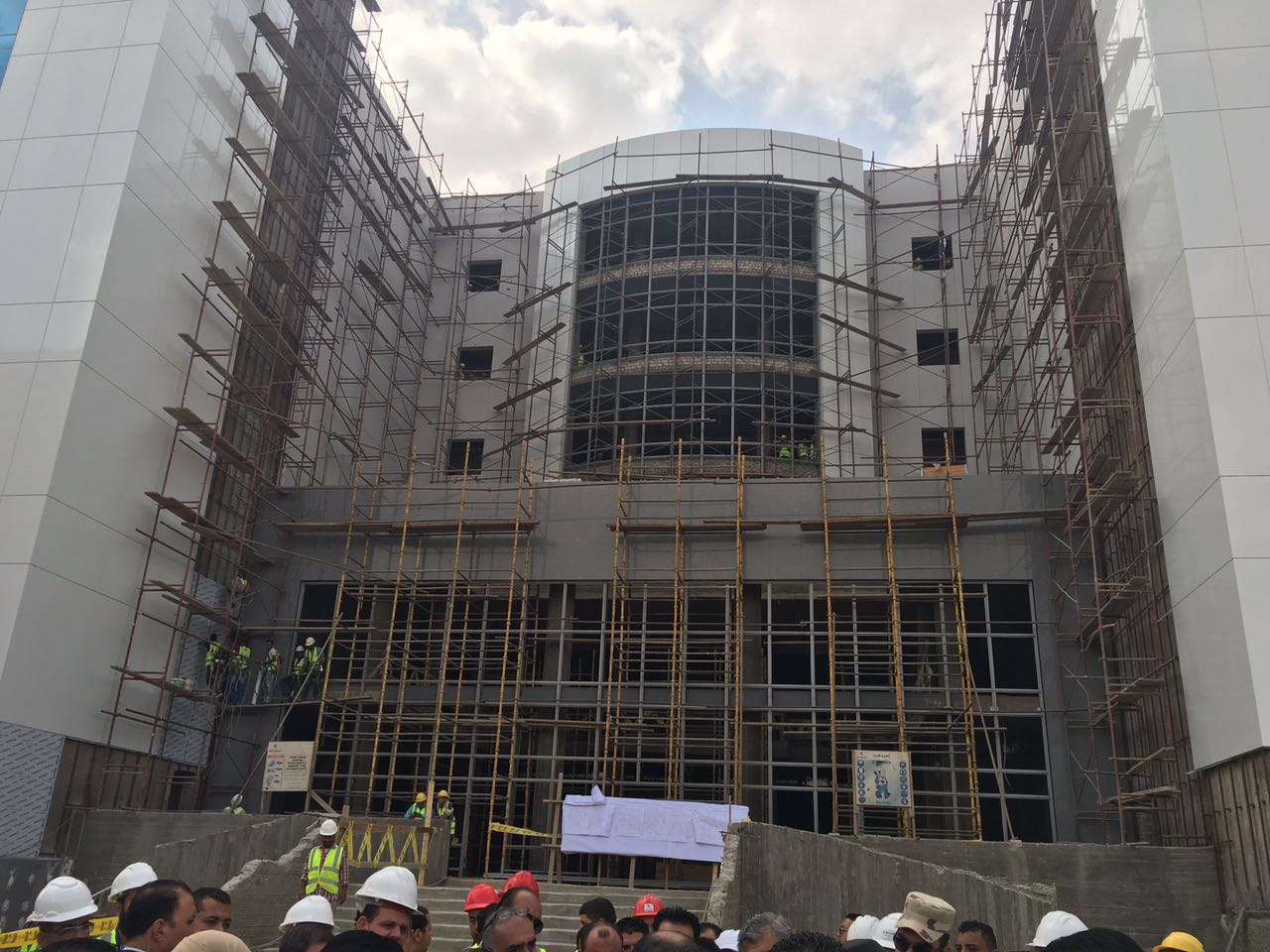 مستشفى 15 مايو