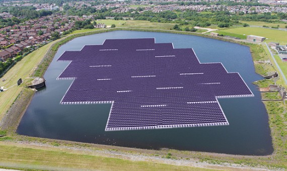  الإمارات وإندونيسيا تخططان لأكبر محطة شمسية عائمة في العالم