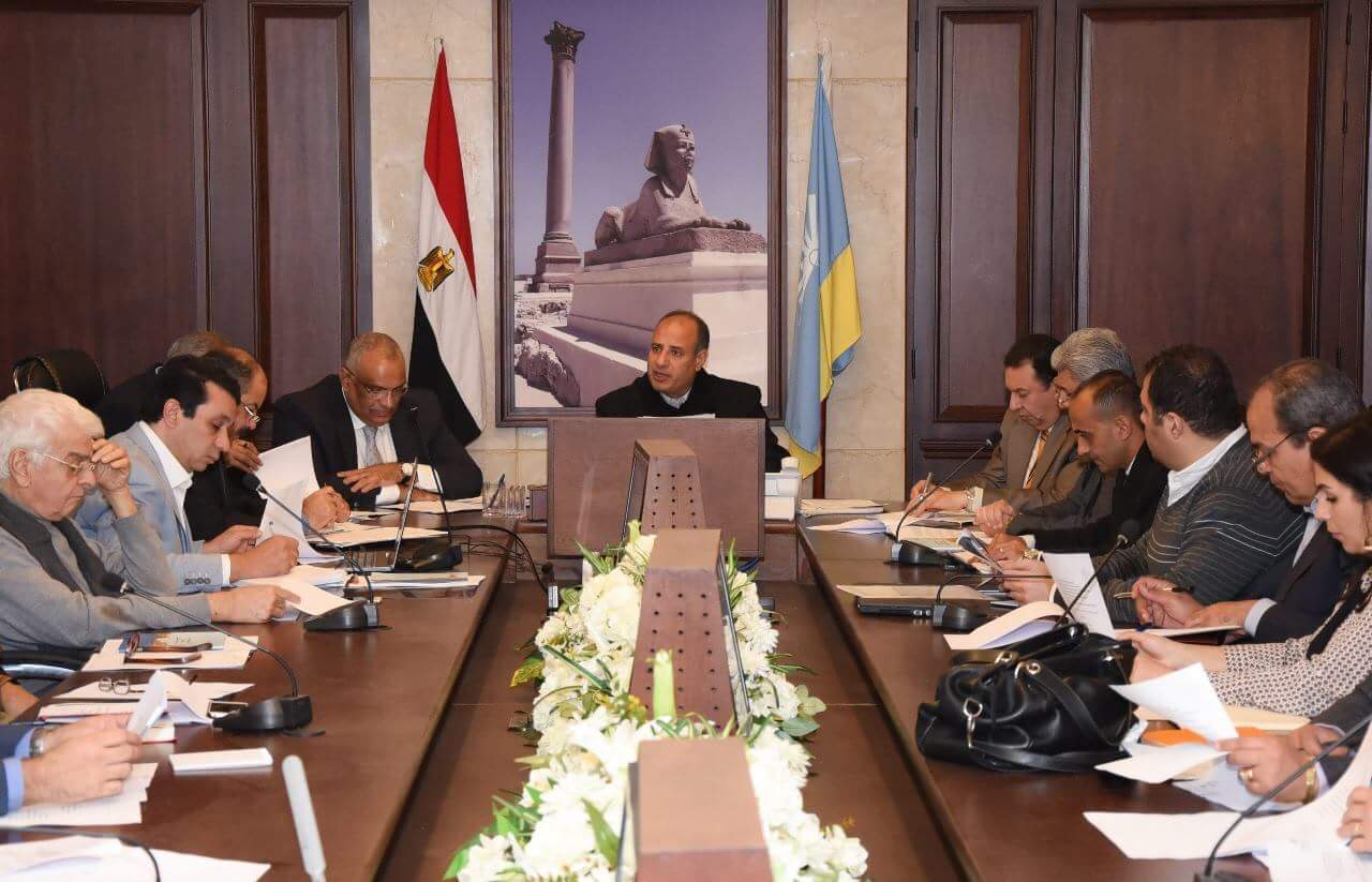 “سلطان” يُشكل مجلسًا للحفاظ على التراث الحضاري بالإسكندرية