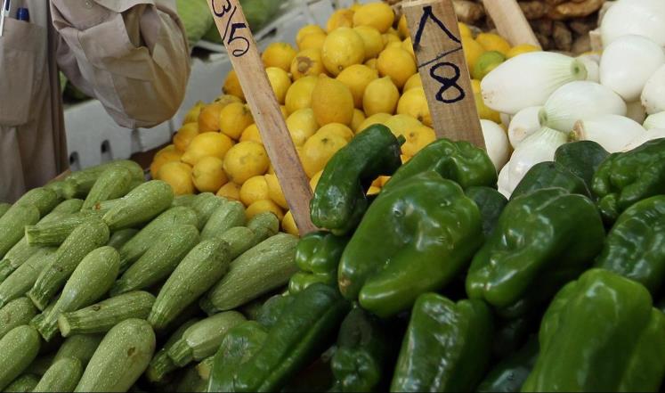 «الصادرات الزراعية» تواجه تحدى «معمل المبيدات»