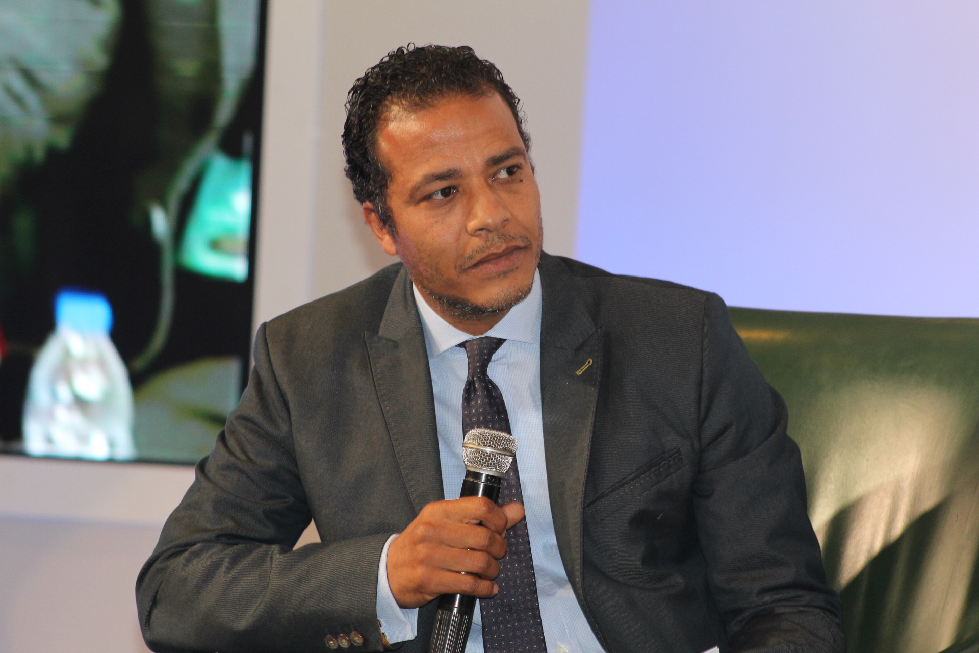 صور.. الجلسة الثانية لمؤتمر أسواق المال 2018