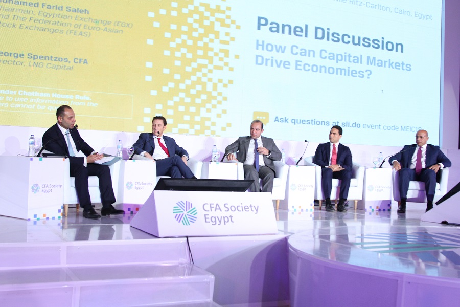 «التكنولوجيا المالية» الحصان الرابح للسوق المصرى فى 2018