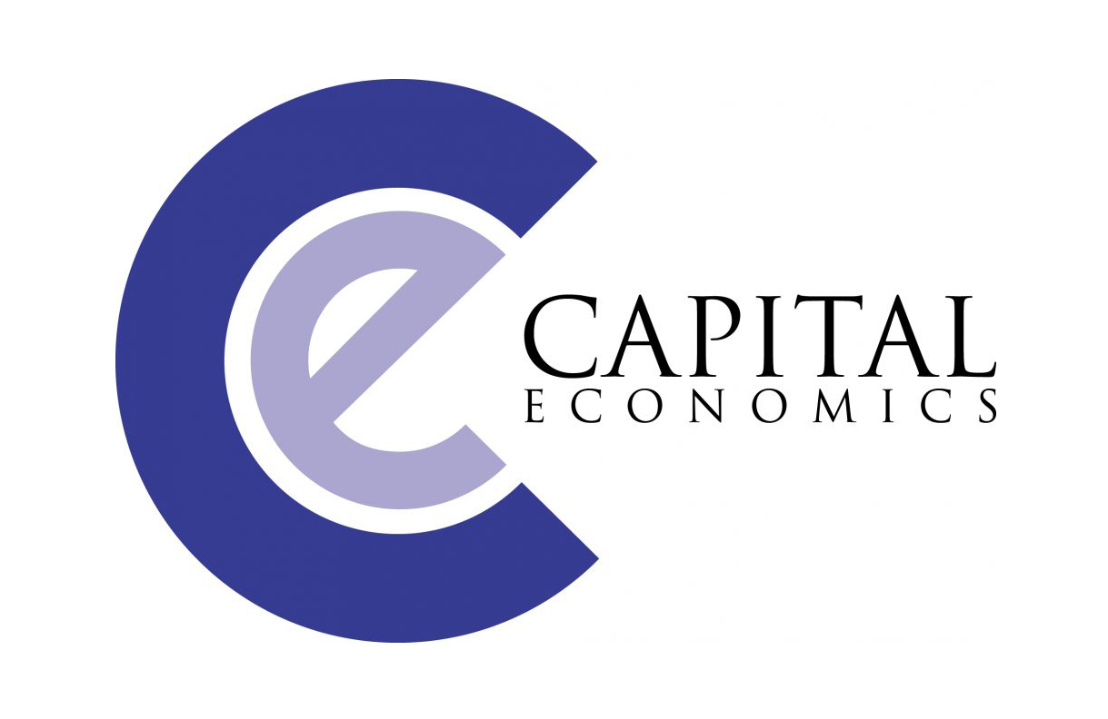 “كابيتال إيكونوميكس” : أسعار البترول قد تؤدى لزيادات قاسية فى أسعار الوقود محلياً