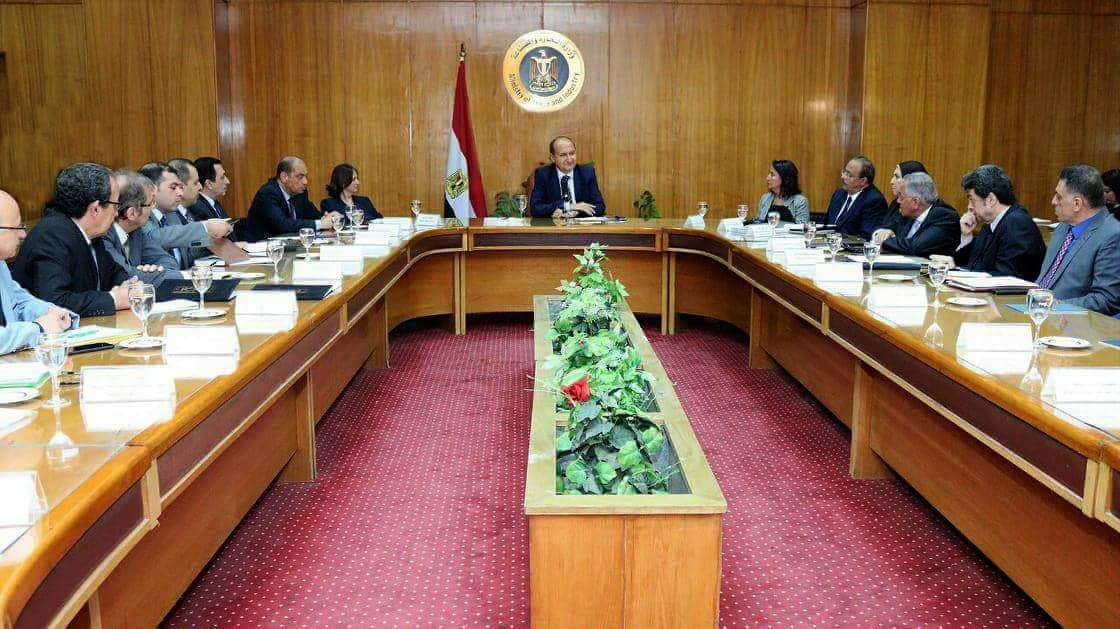 «نصار» يضع خطة من 3 محاور لتحقيق التنمية الصناعية