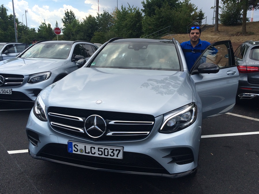 «البورصة» تختبر قيادة «مرسيدس GLC» على ضفاف نهر الراين بسويسرا