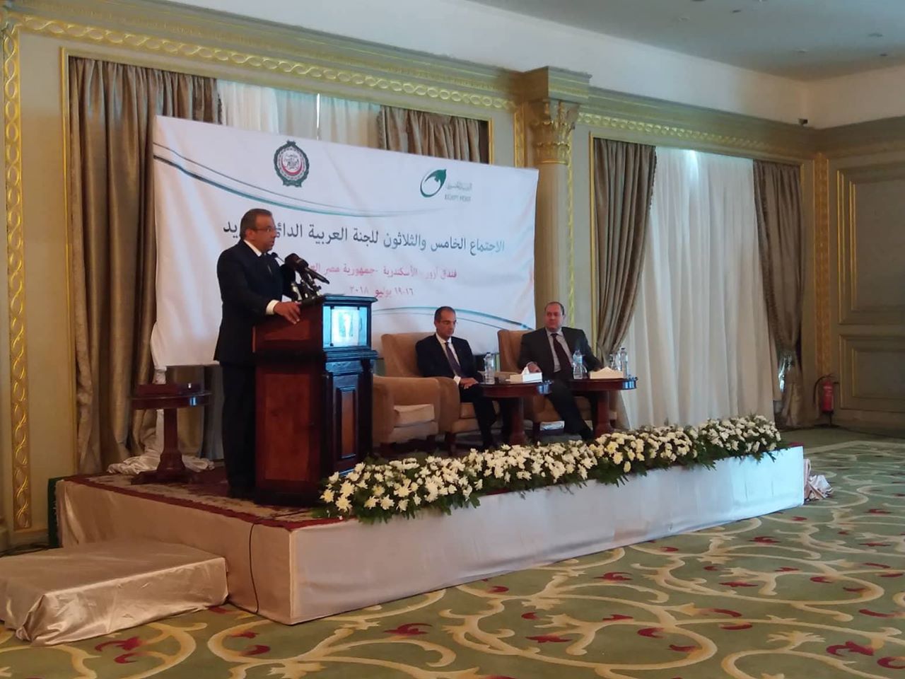 «طلعت»: آليات السوق الحرة تحتم علينا الإطلاع على مستحدثات الاتصالات واللوجستيات