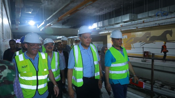 وزير النقل يتابع معدلات تنفيذ الجزء الأول للمرحلة الرابعة للخط الثالث للمترو